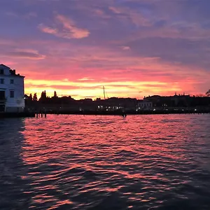 Appartamento Harry's Canal View, Venezia