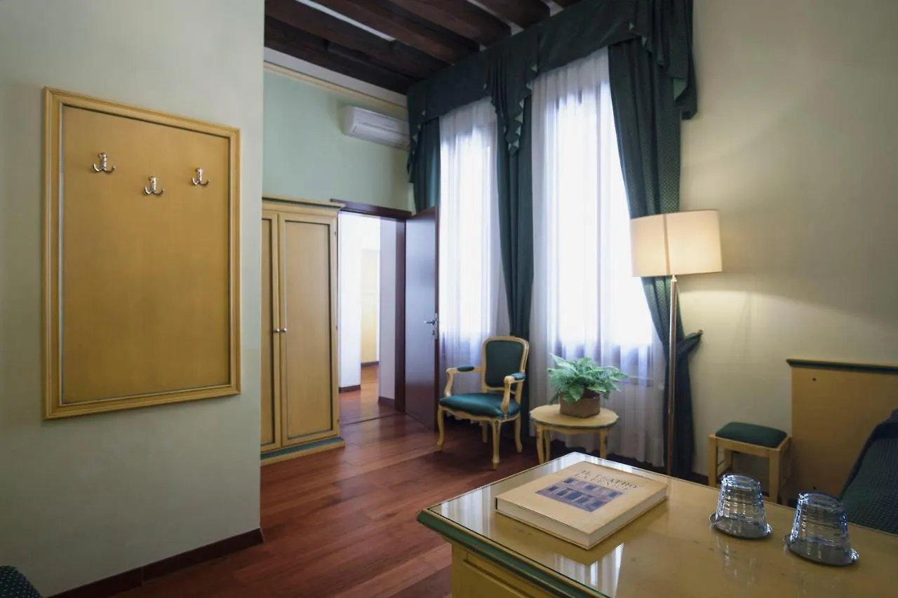 Zaguri B&B Venezia 3*,  Italia